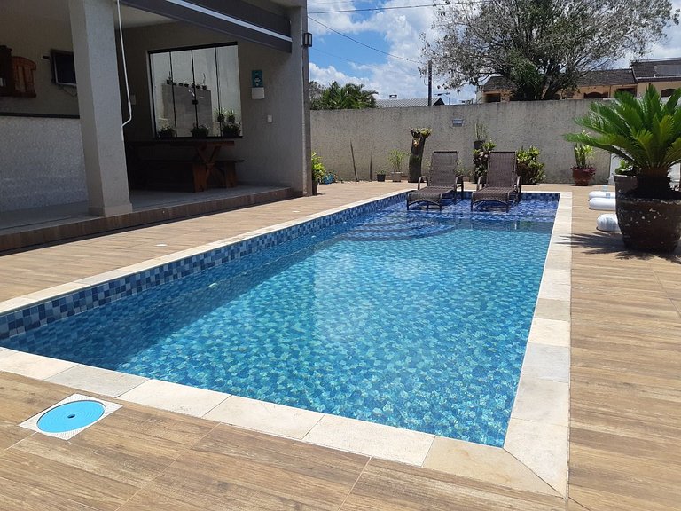 Casa com Piscina - Guaratuba - PR- Diárias a partir 49,90 po