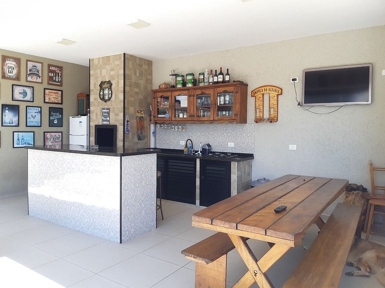 Casa com Piscina - Guaratuba - PR- Diárias a partir 49,90 po