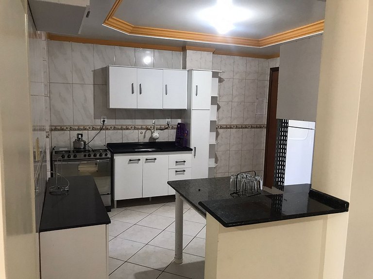 Apartamento 04 Dormitórios - Itapema - SC- Diárias a partir