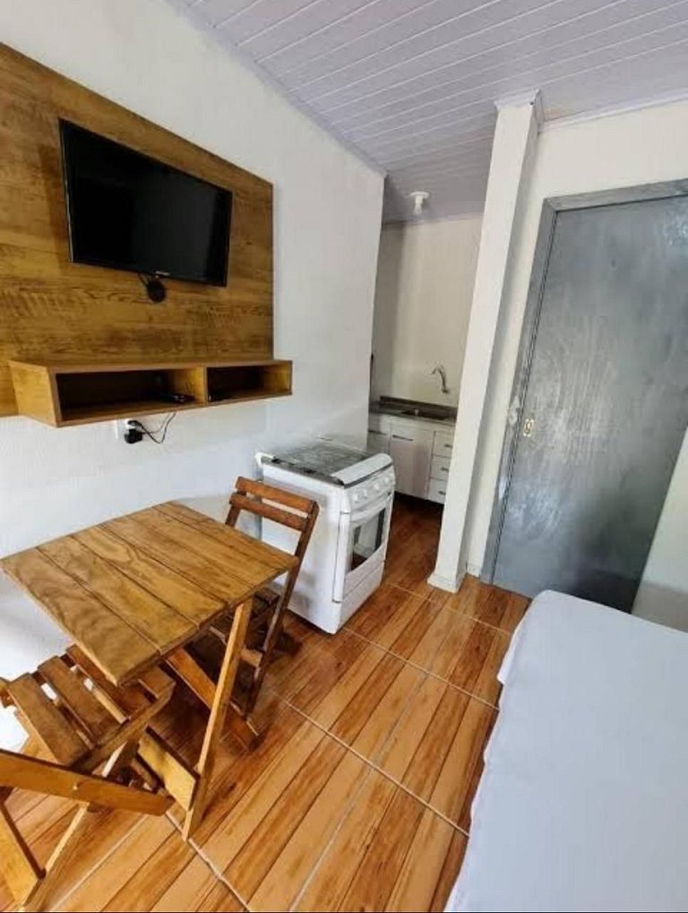 Apartamento 01 dormitório - Diárias a partir de R$ 24,90 por