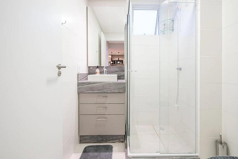 Vista Mar com Piscina - Diárias a partir de R$ 38,90 por pes