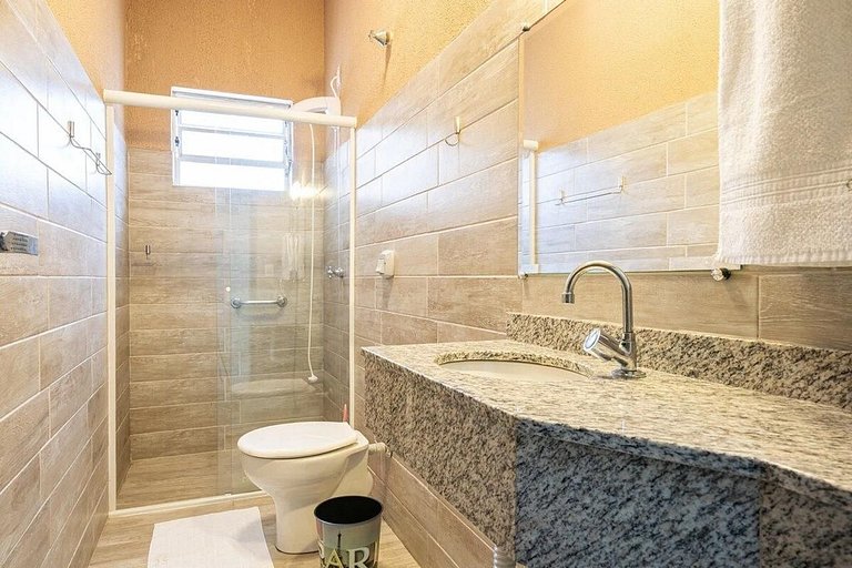 Casa Espaçosa 04 dormitórios - Diárias a partir de R$ 45,90