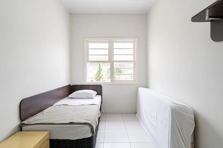 Casa Espaçosa 04 dormitórios - Diárias a partir de R$ 45,90