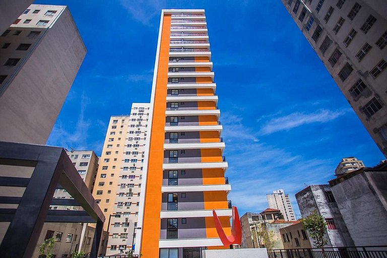 Studio Central prox a Rua XV de Novembro - Diárias a partir