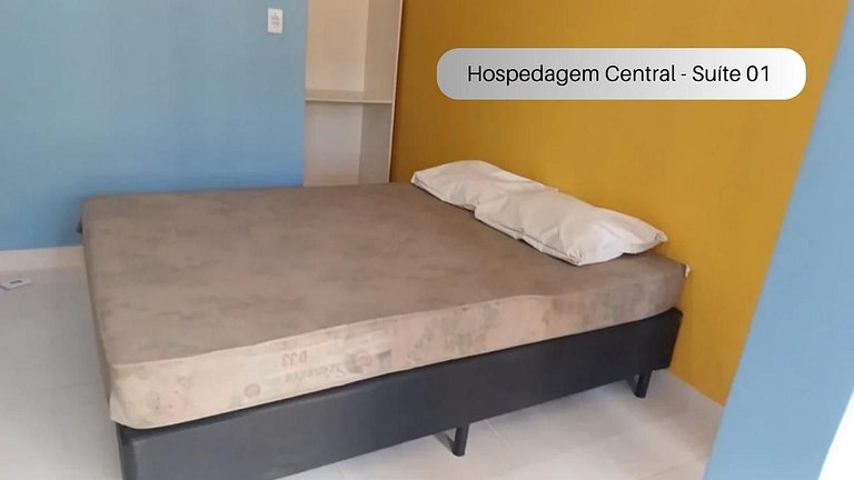 Studio Central Suíte - Diárias a partir de R$ 24,90 por pess