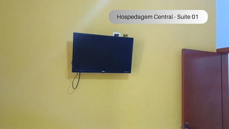 Studio Central Suíte - Diárias a partir de R$ 24,90 por pess