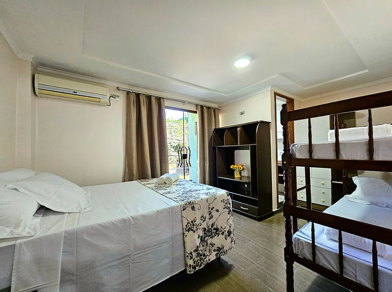 Apartamento Centro de Foz para até 8 pessoas - Diárias a par