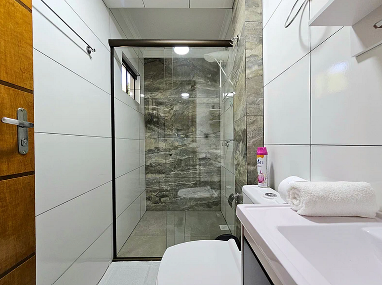 Apartamento Centro de Foz para até 8 pessoas - Diárias a par