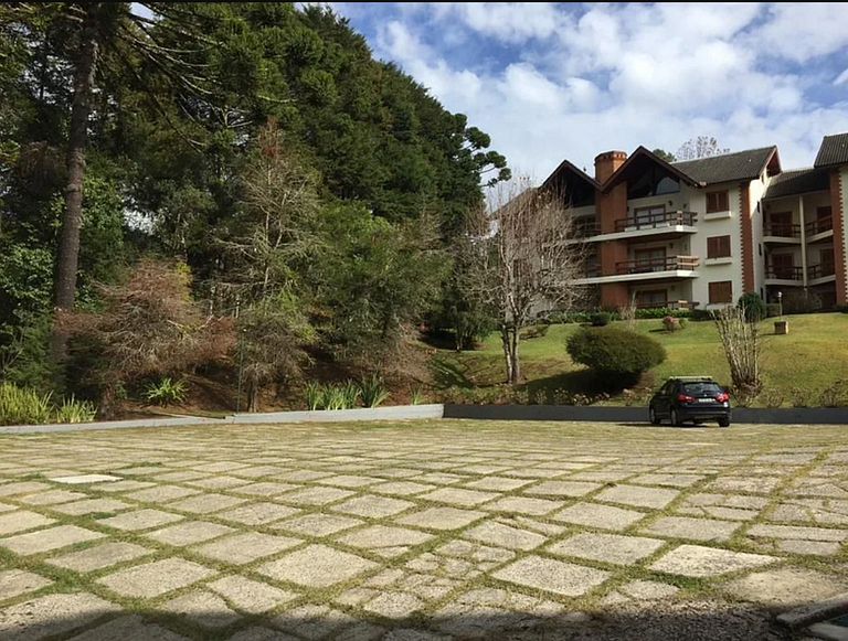 Apartamento familiar com lareira - Campos do Jordão - SP