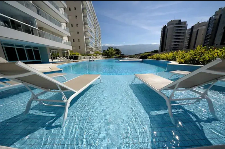 Home 4 | Ap. Resort frente Mar Piscina Aquecida