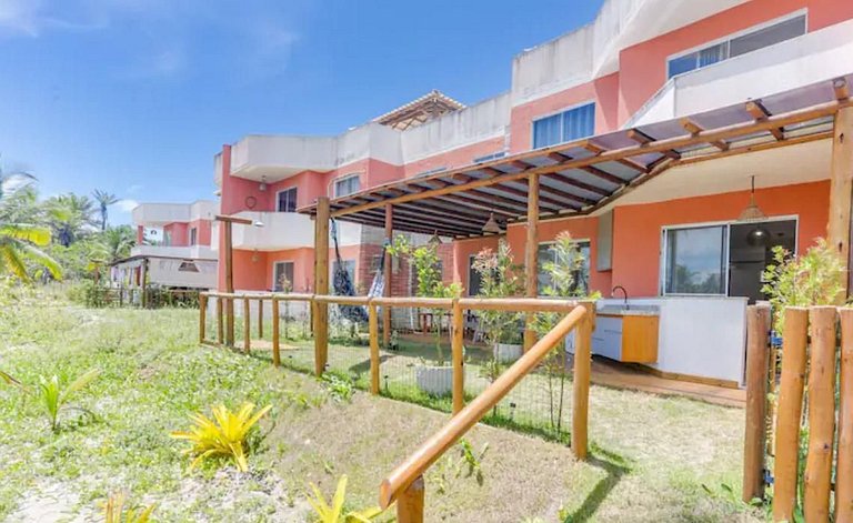 Apartamento Condomínio Beira Mar - Ilhéus - BA