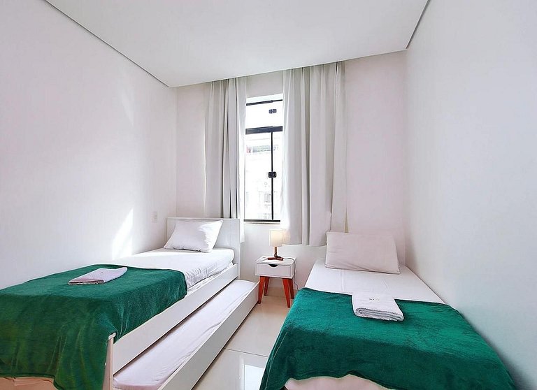 Moderníssimo 3 quartos para até 10 pessoas - Copacabana - RJ