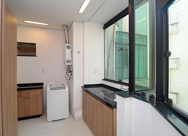 Moderníssimo 3 quartos para até 10 pessoas - Copacabana - RJ