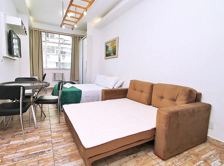 Studio para 4 pessoas com vista mar em Copacabana - RJ - Diá