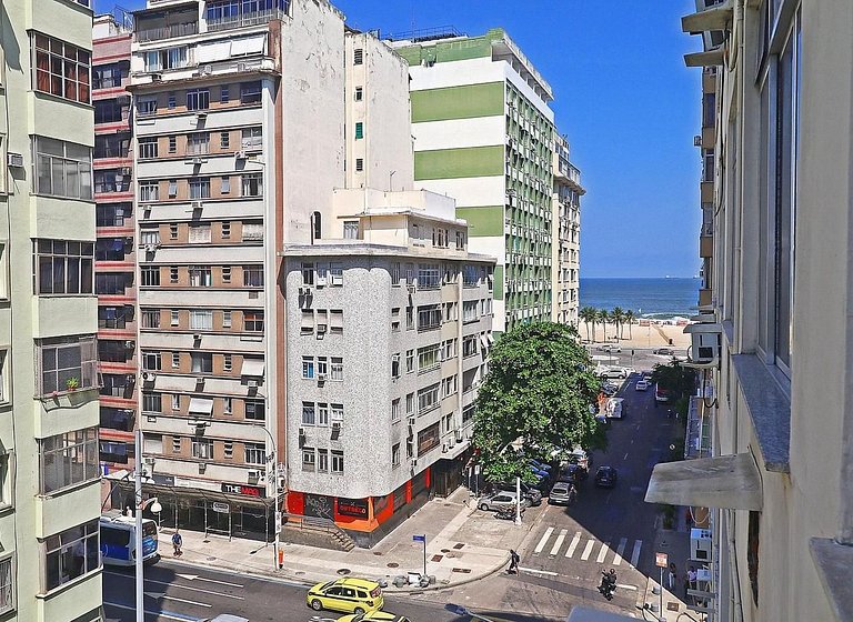 Studio para 4 pessoas com vista mar em Copacabana - RJ - Diá