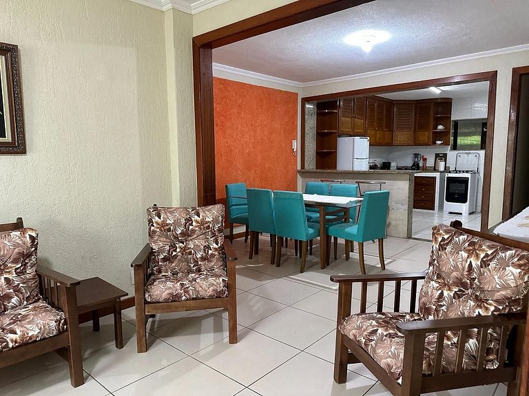Apartamento Amplo 03 dormitórios - Rio das Ostras - RJ