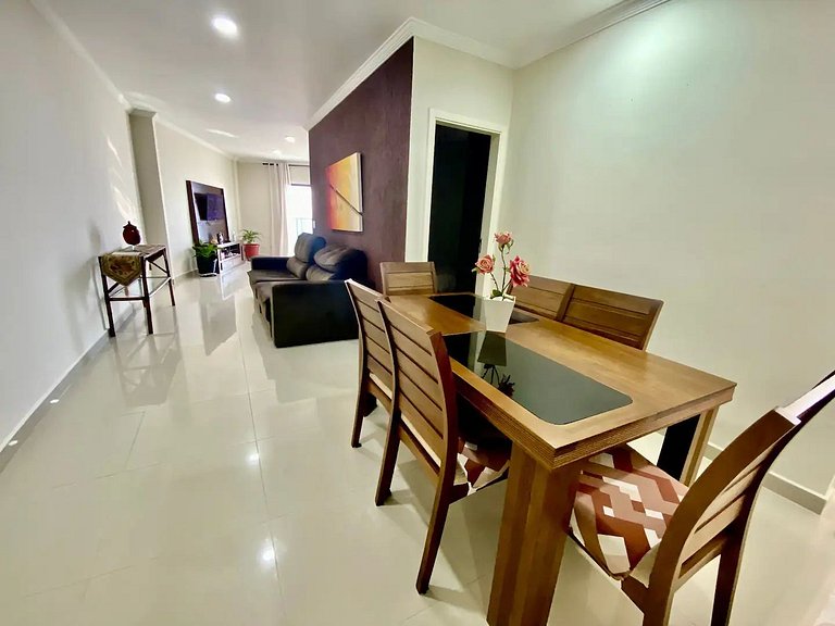 Apartamento 03 dormitórios Beira Mar