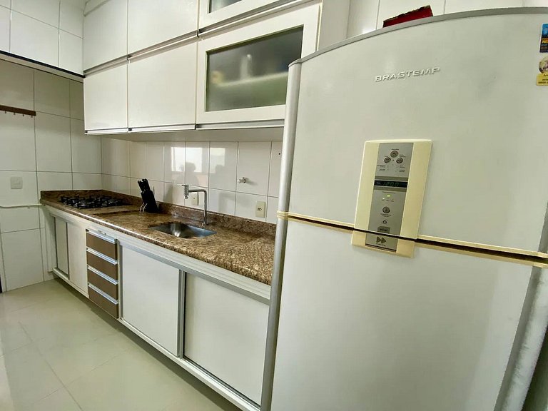 Apartamento 03 dormitórios Beira Mar