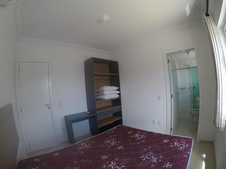 Apartamento 02 quartos - 500 metros da Praia de Bombinhas