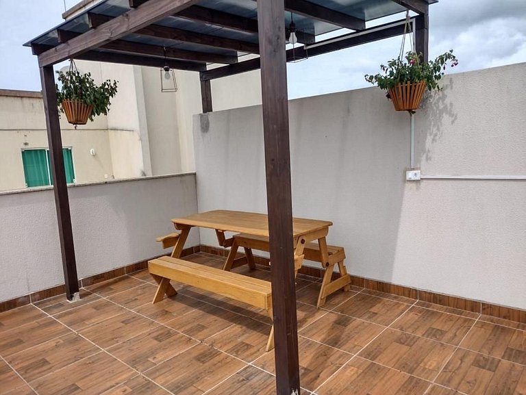 Apartamento 02 quartos - 500 metros da Praia de Bombinhas